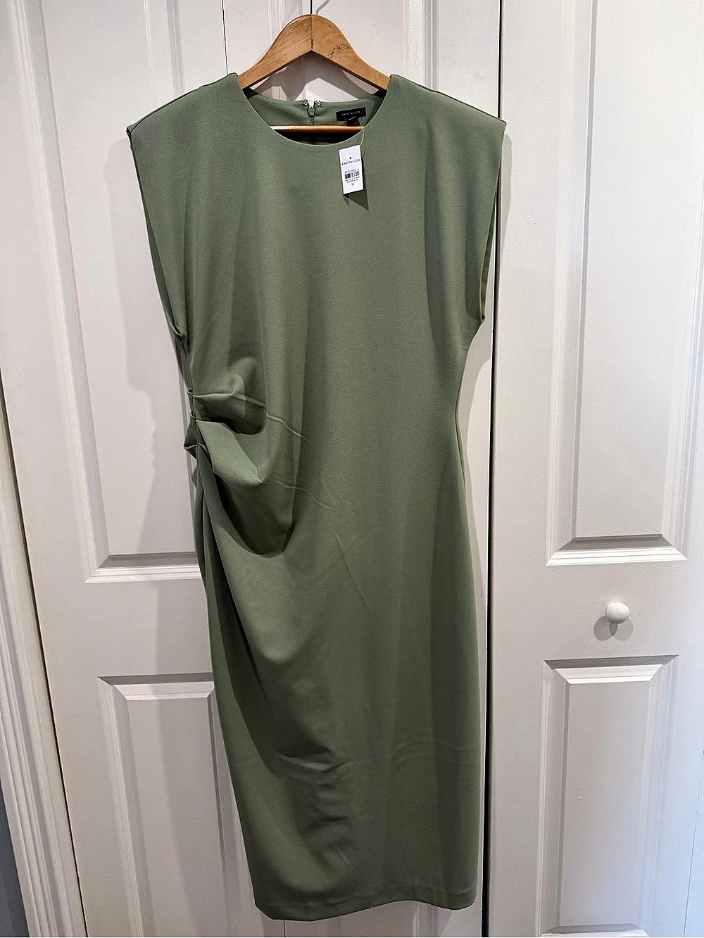 Ann Taylor Ruched Midi Dress in Green Size 18 NWT